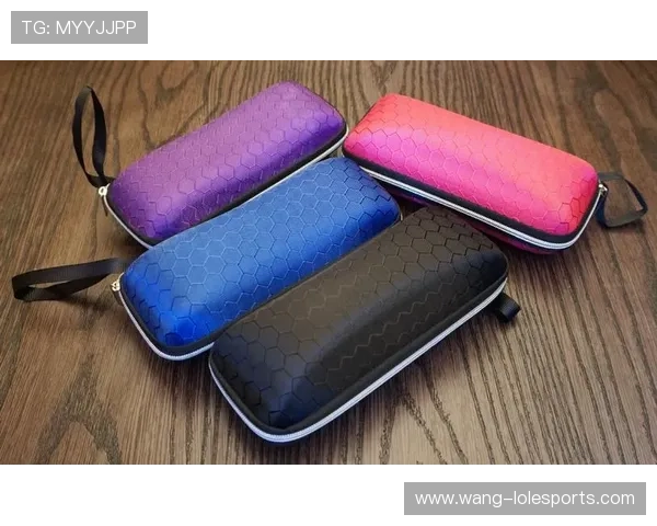 足球球星专属眼镜盒价格揭秘影响因素及购买建议